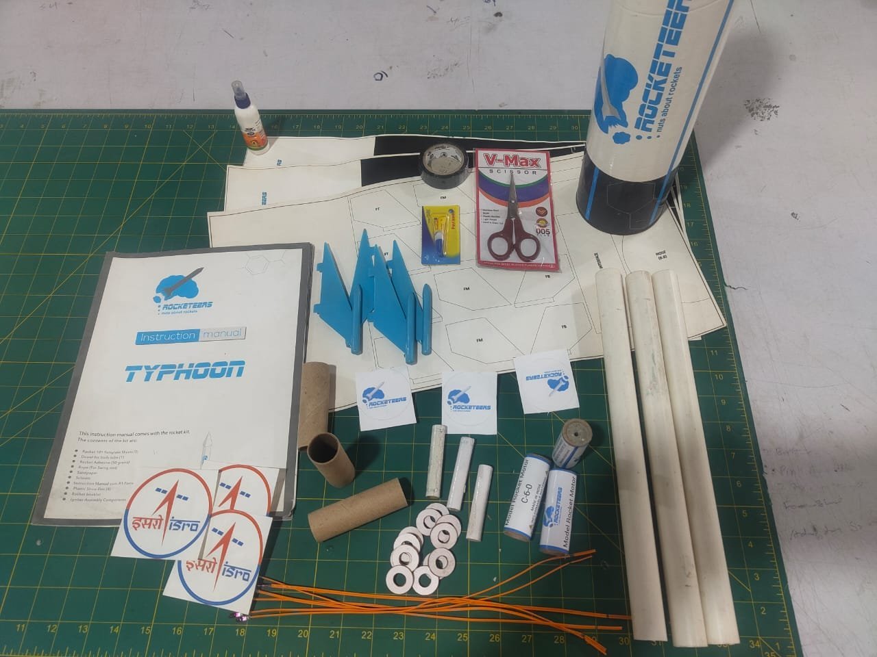 Typhoon Model Rocket Kit! (Pack of 3)